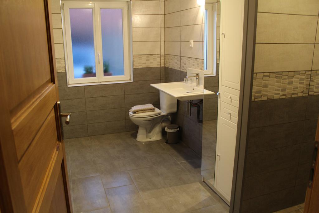Holiday home Au Relais Du Canal A Grand Gabarit Nesle
