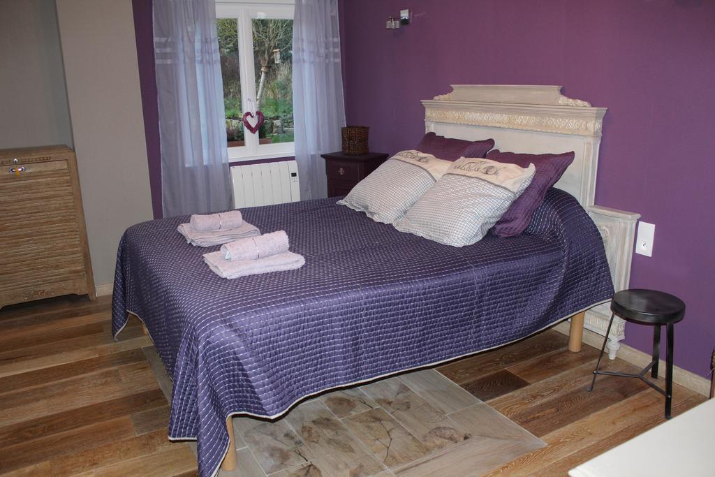Holiday home Au Relais Du Canal A Grand Gabarit Nesle